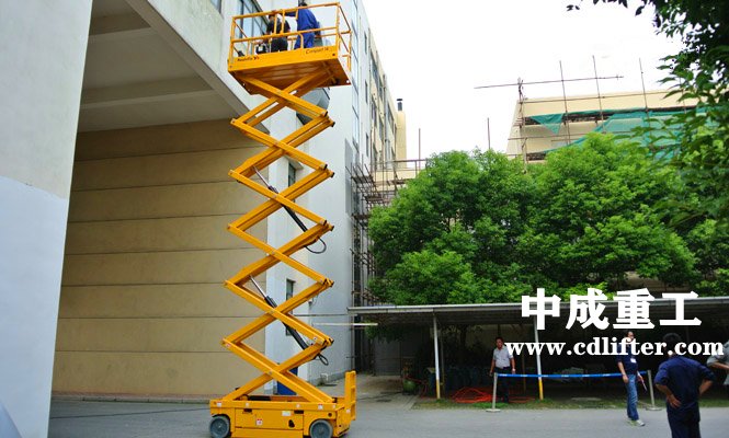 高空作業(yè)平臺的安全改良