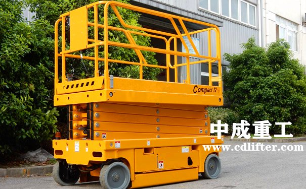 12米剪叉式高空作業(yè)車