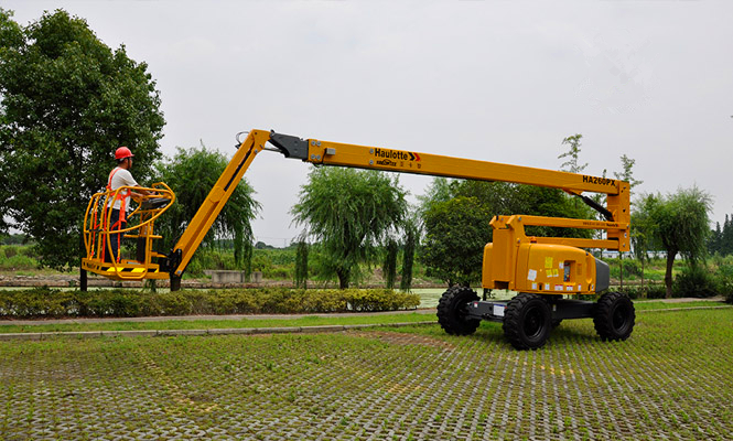高空作業(yè)車有哪些特點(diǎn)