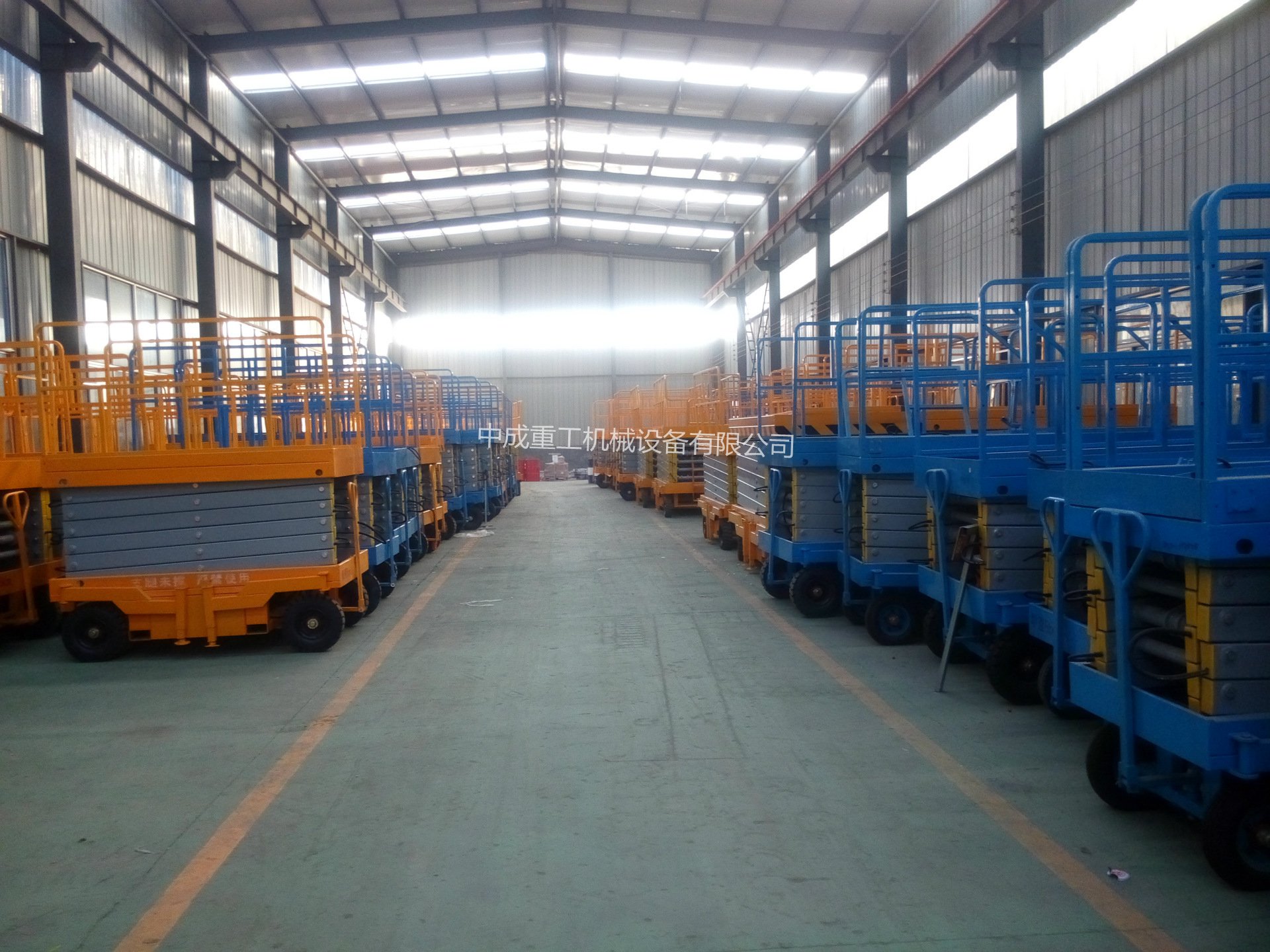 自行式升降機(jī)