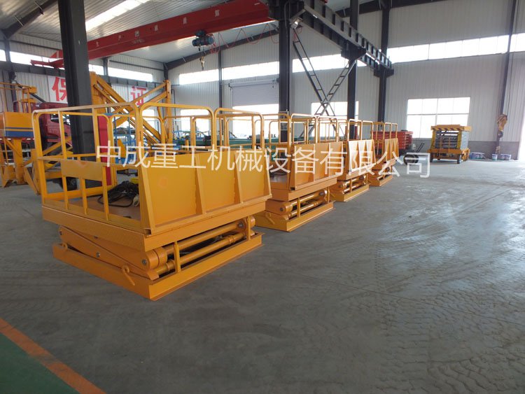 成都倉庫液壓升降貨梯