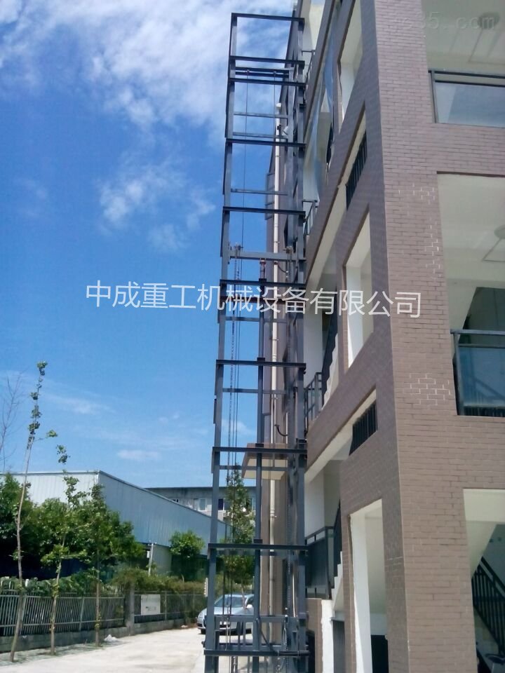 四川導(dǎo)軌式液壓升降平臺(tái)使用注意事項(xiàng)有哪些