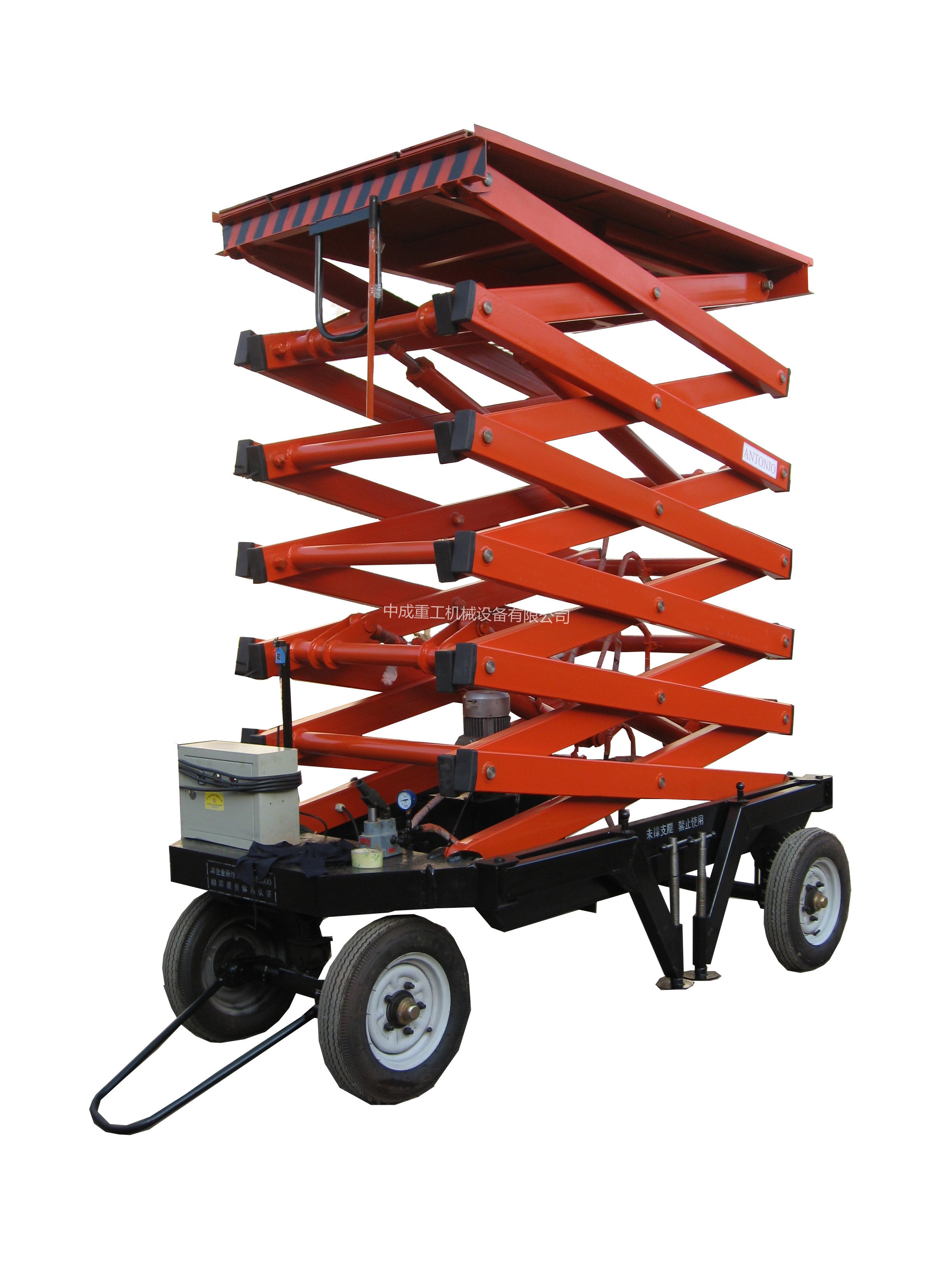 鄭州四輪移動(dòng)式升降機(jī)