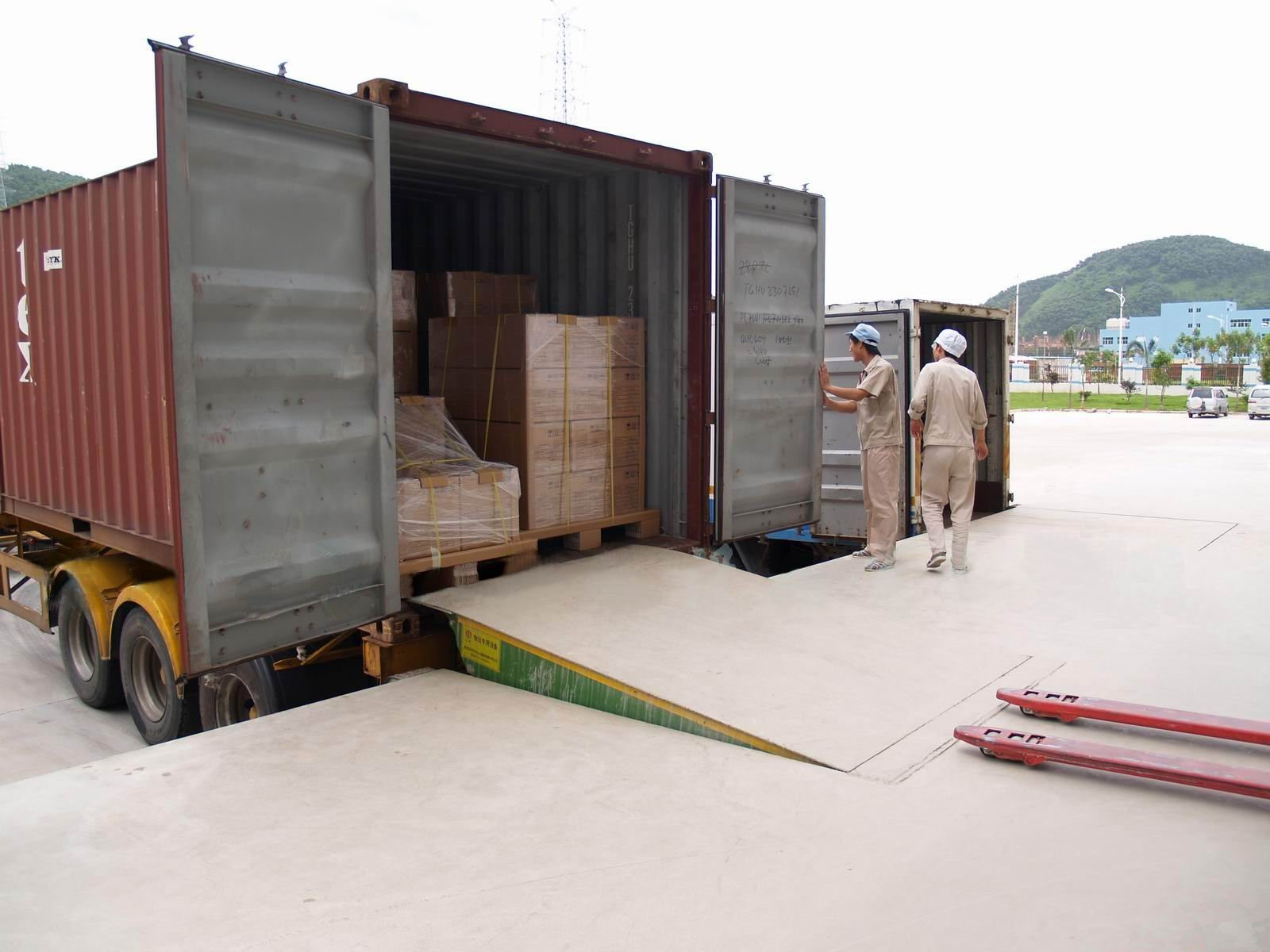 登車(chē)橋圖片